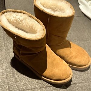 Ugg Koolaburra